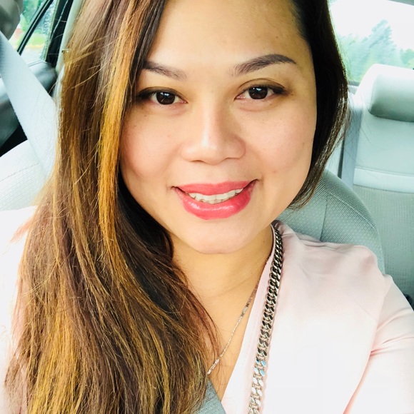 Meet your Posher, Bella - Picture 3 of 7